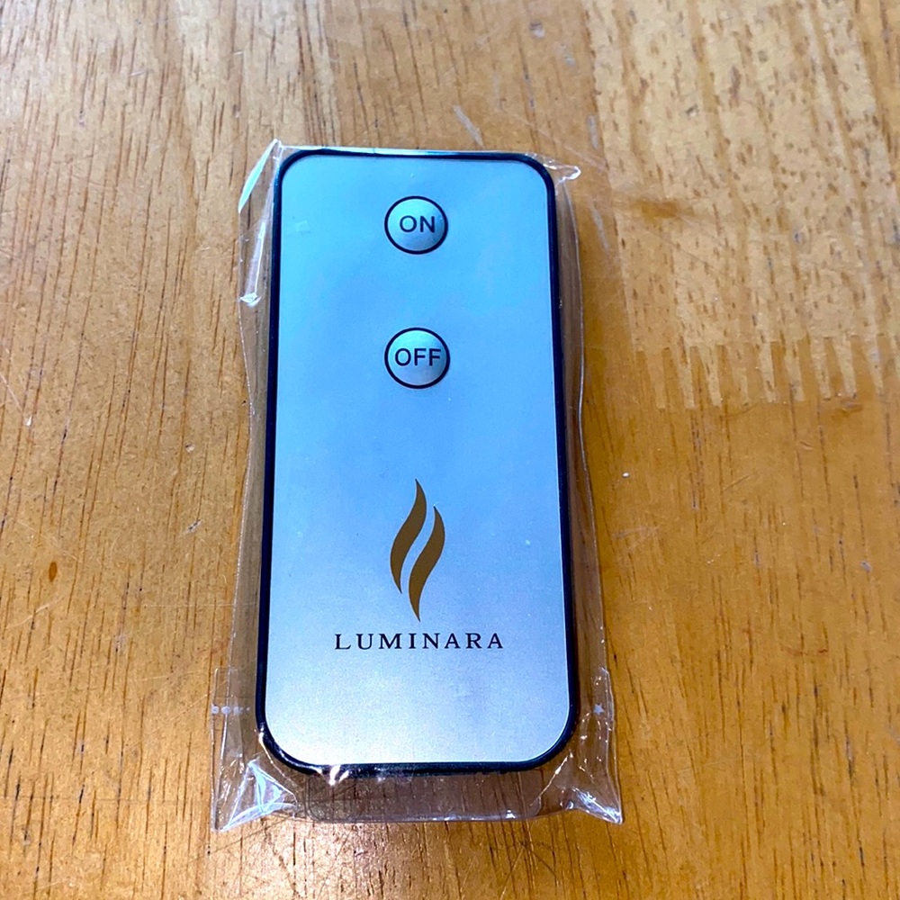 Luminara 2 button remote for any Luminara battery operated candle